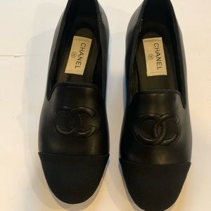 Black Chanel leather and satin loafers  size 38
